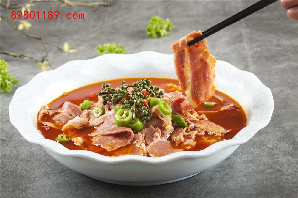 红汤培根